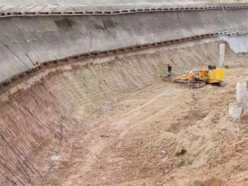 皋兰基坑边坡加固